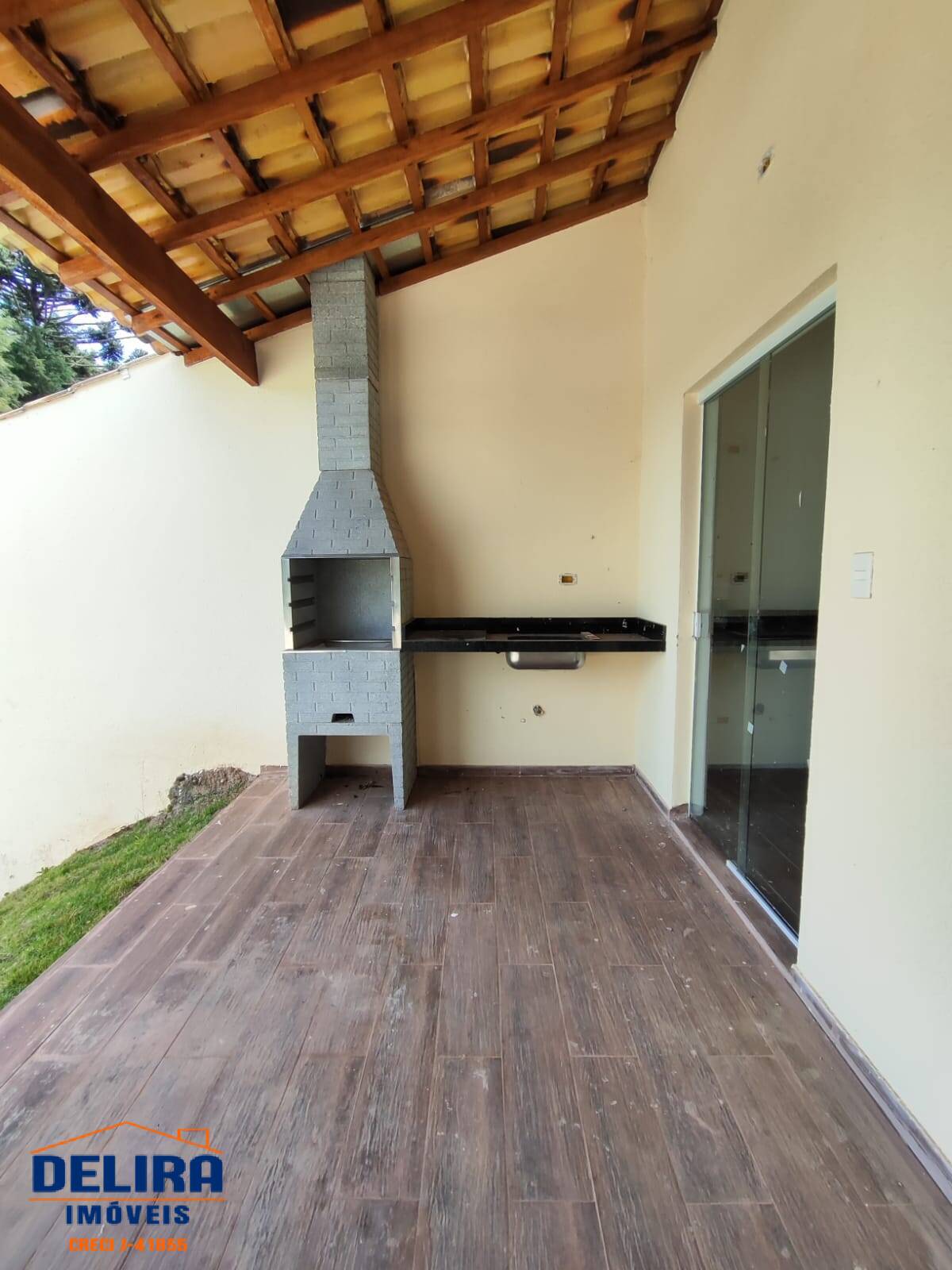 Casa à venda com 3 quartos, 105m² - Foto 9