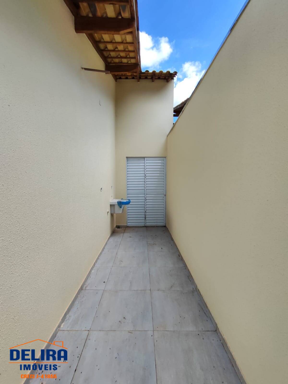 Casa à venda com 3 quartos, 105m² - Foto 17