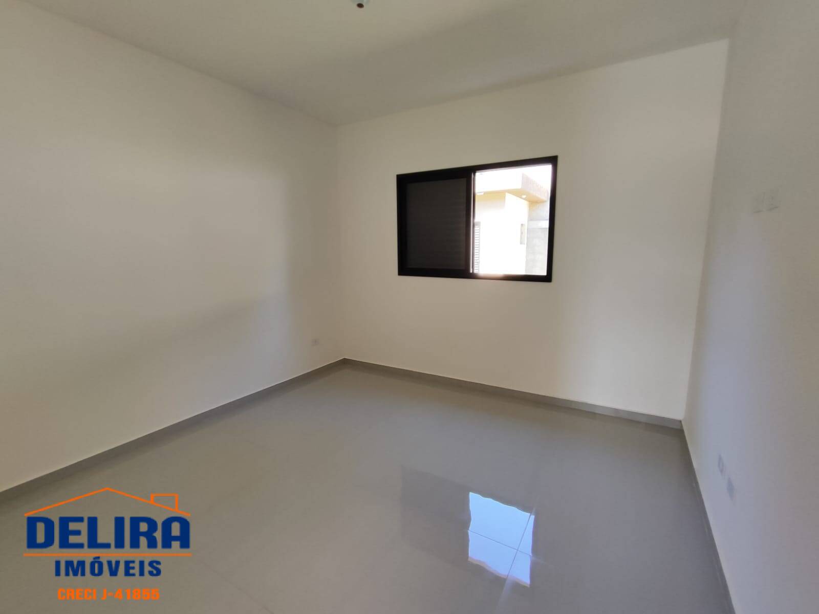 Casa à venda com 3 quartos, 92m² - Foto 15