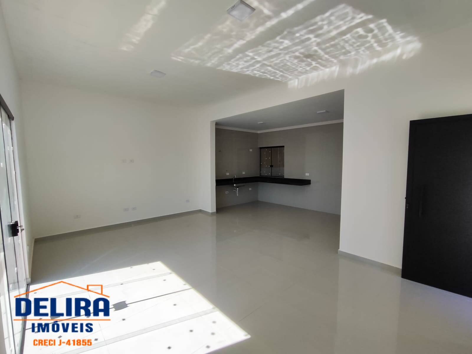 Casa à venda com 3 quartos, 92m² - Foto 10