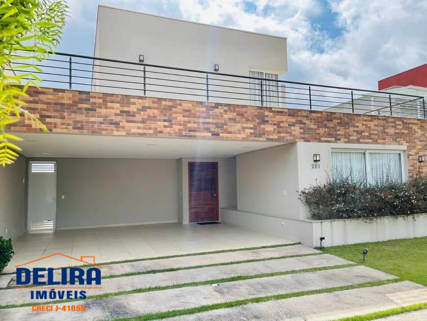 Casa à venda com 4 quartos, 333m² - Foto 1