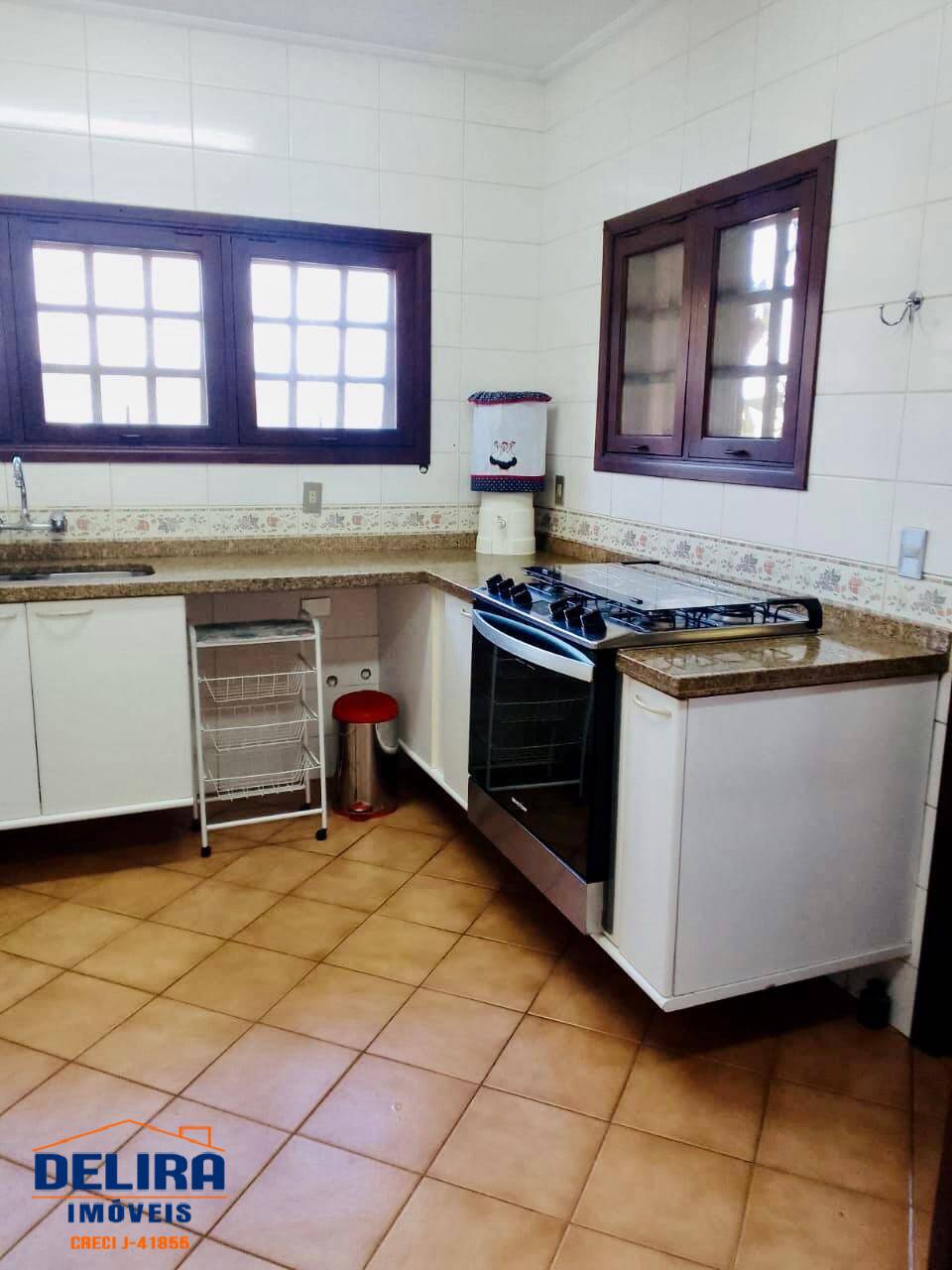 Casa à venda com 5 quartos, 620m² - Foto 14