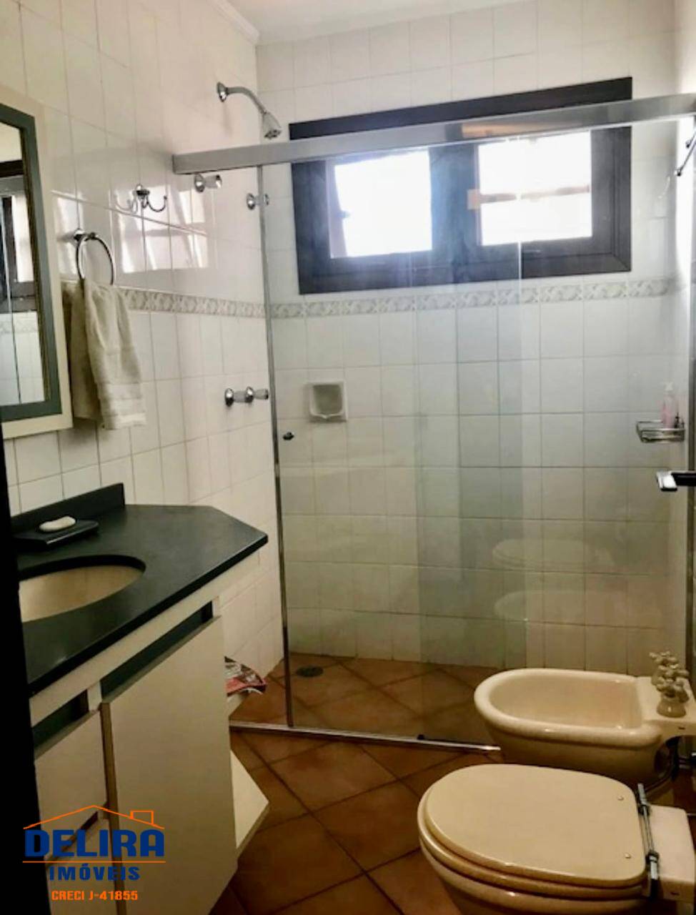 Casa à venda com 5 quartos, 620m² - Foto 21