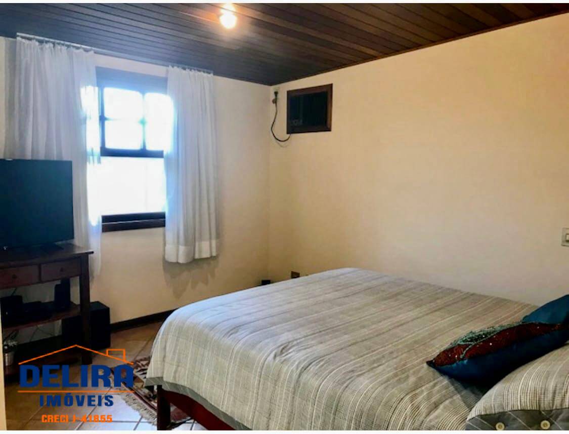 Casa à venda com 5 quartos, 620m² - Foto 22