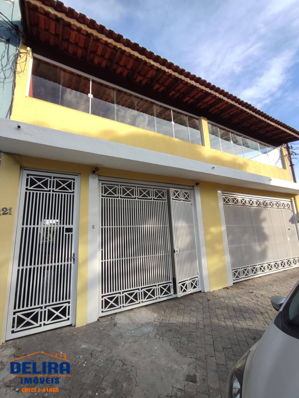 Casa à venda com 7 quartos, 600m² - Foto 2