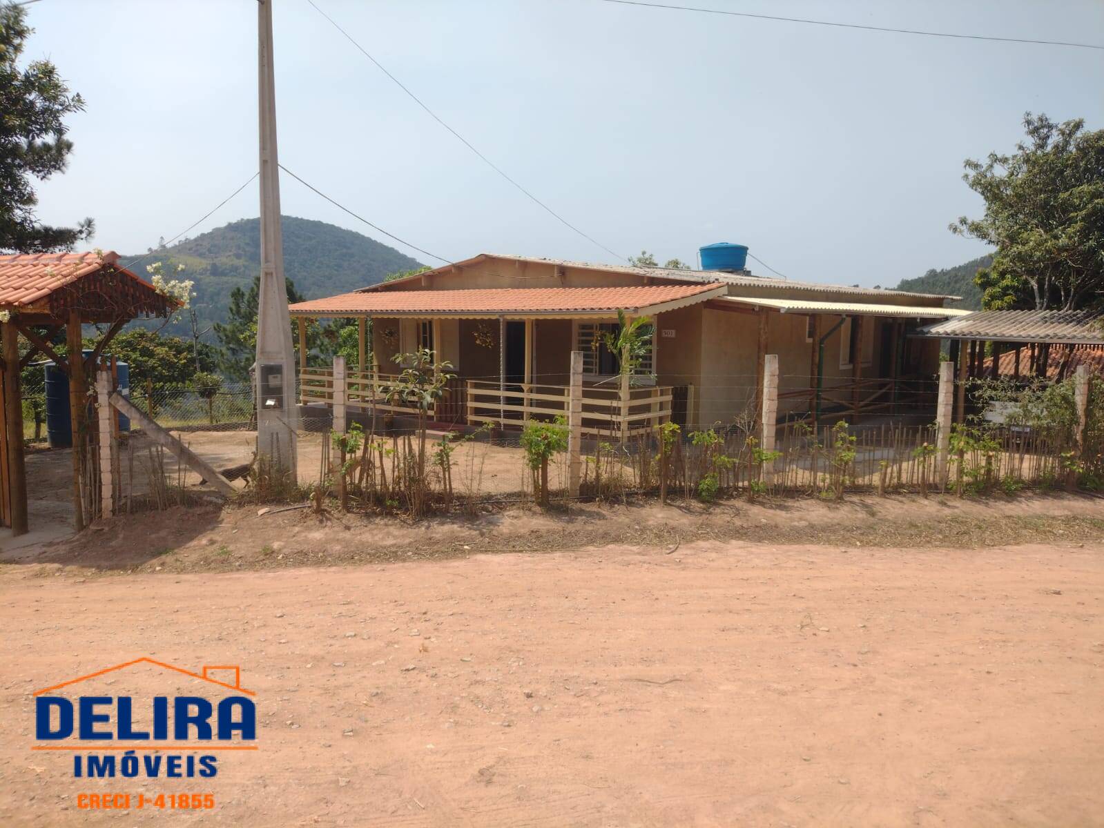 Fazenda à venda com 4 quartos, 300m² - Foto 3