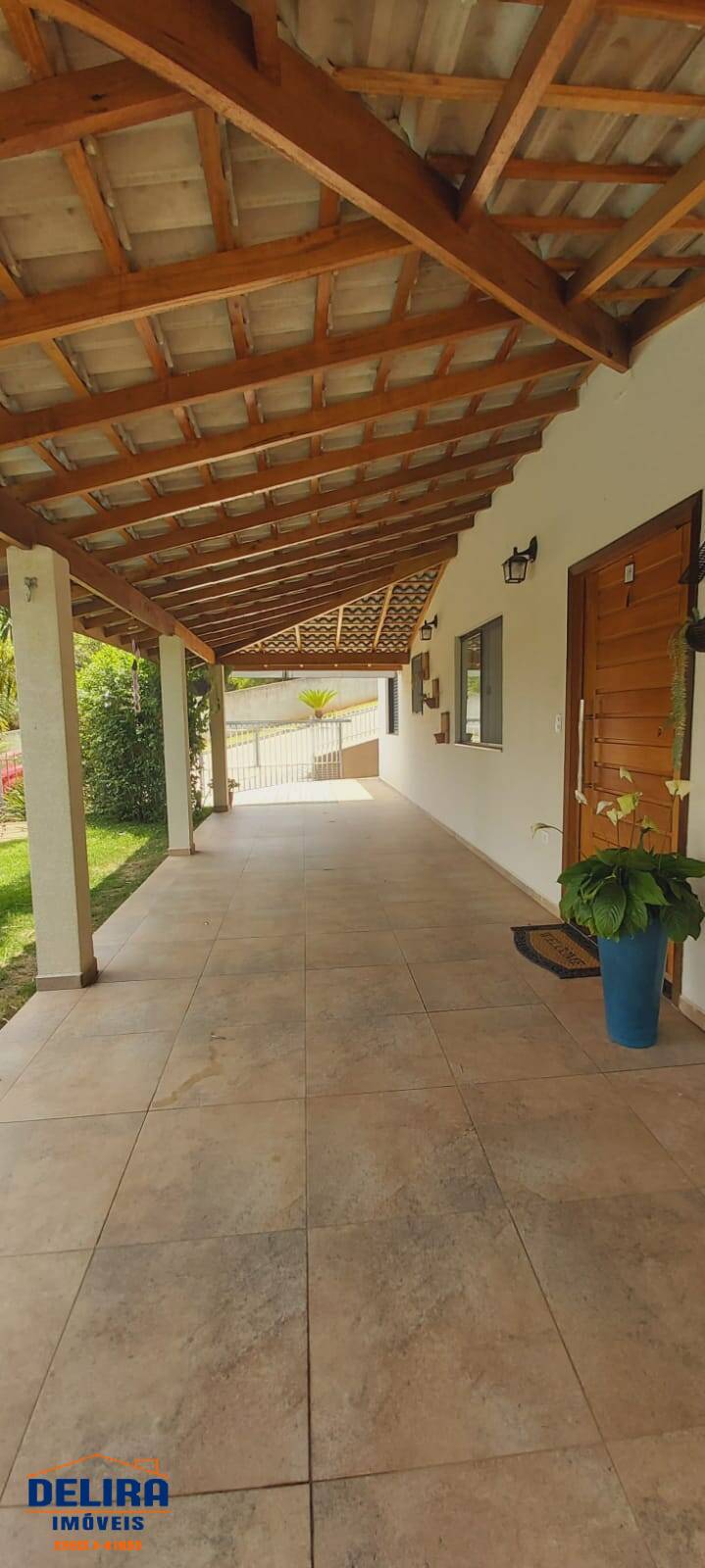 Casa à venda com 3 quartos, 237m² - Foto 6