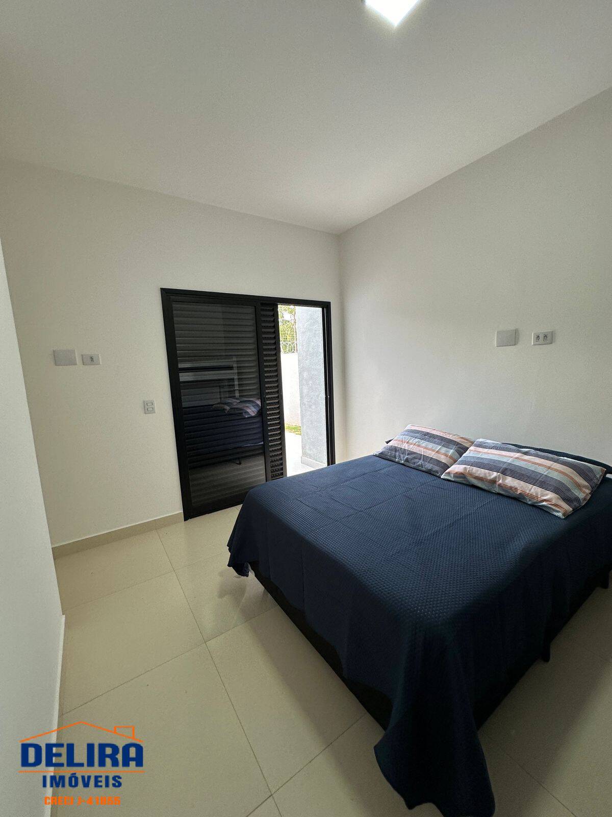 Casa à venda com 3 quartos, 170m² - Foto 14